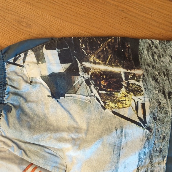 Limited edition chubbies Apollo 11 - Picture 3 of 5